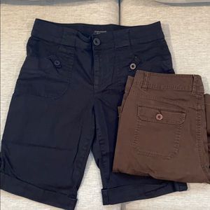 2 pairs Bermuda shorts